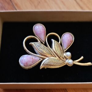 Vintage Gold Leaf Brooch with Pink Stones